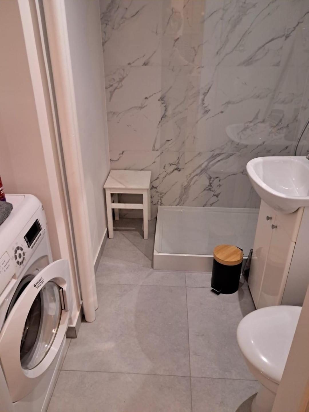 Pereca 2, Air Conditioning, Parking Appartement Warschau
